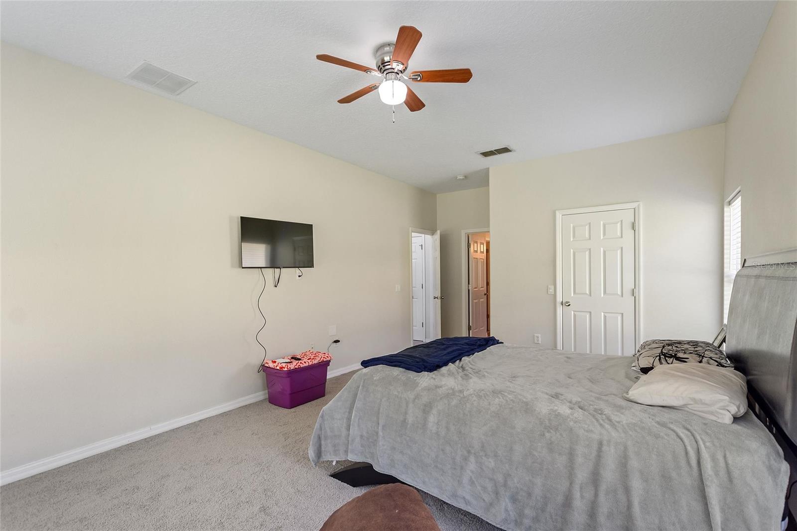 4039 Navigator Way Property Photo 15