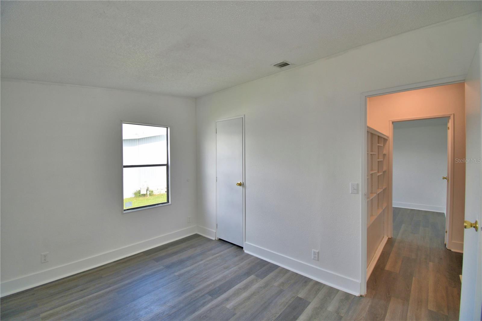 306 Townbridge Dr Property Photo 12