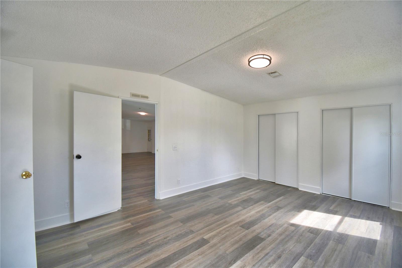 306 Townbridge Dr Property Photo 16