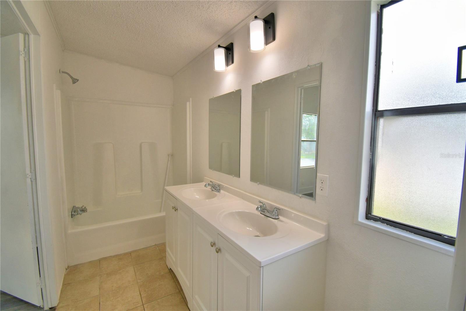 306 Townbridge Dr Property Photo 21