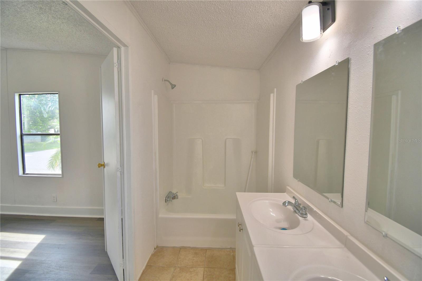 306 Townbridge Dr Property Photo 22