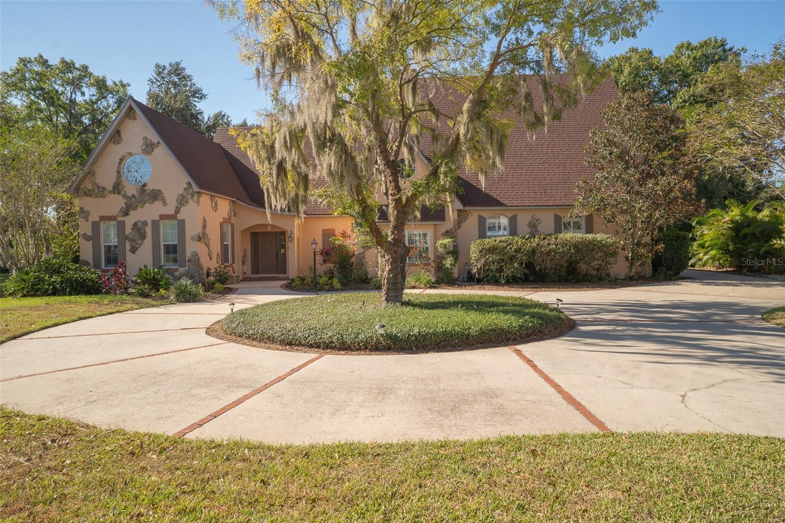 1415 Pier Ct Property Photo 1
