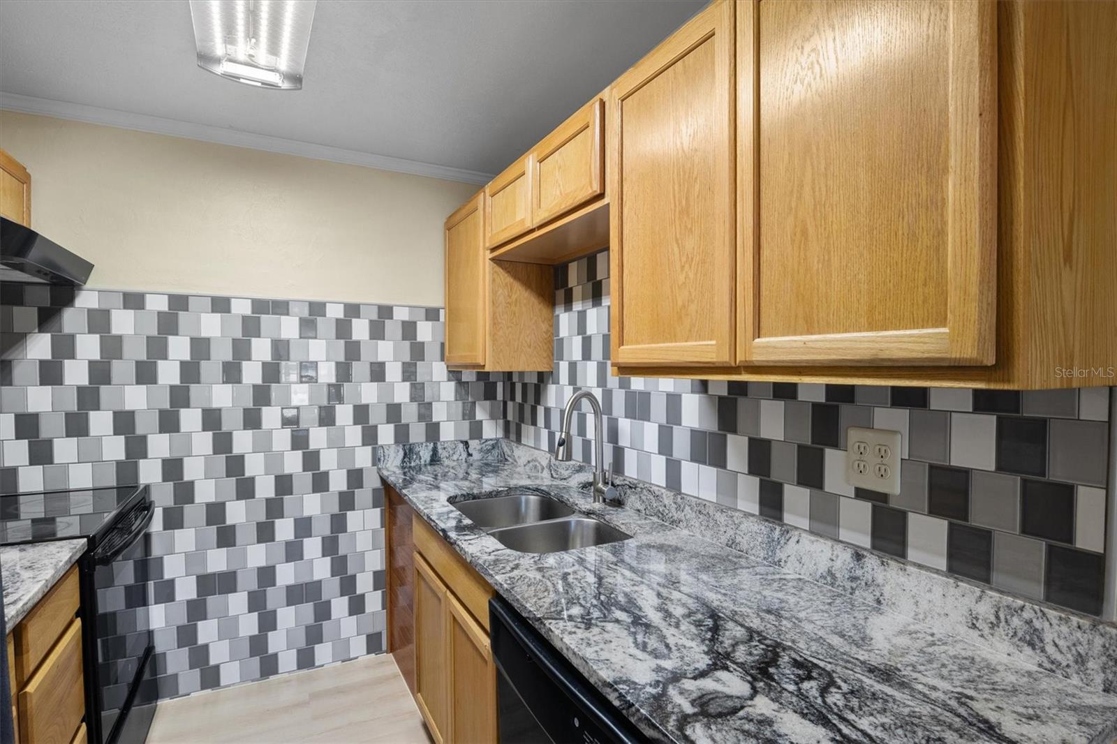 9602 N 46th St Property Photo 42