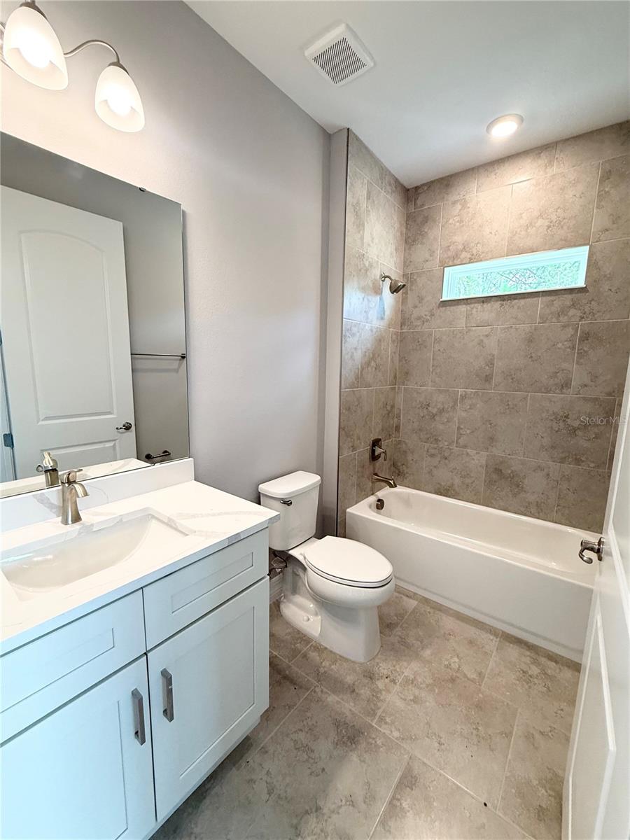 5834 Escalon Dr Property Photo 4