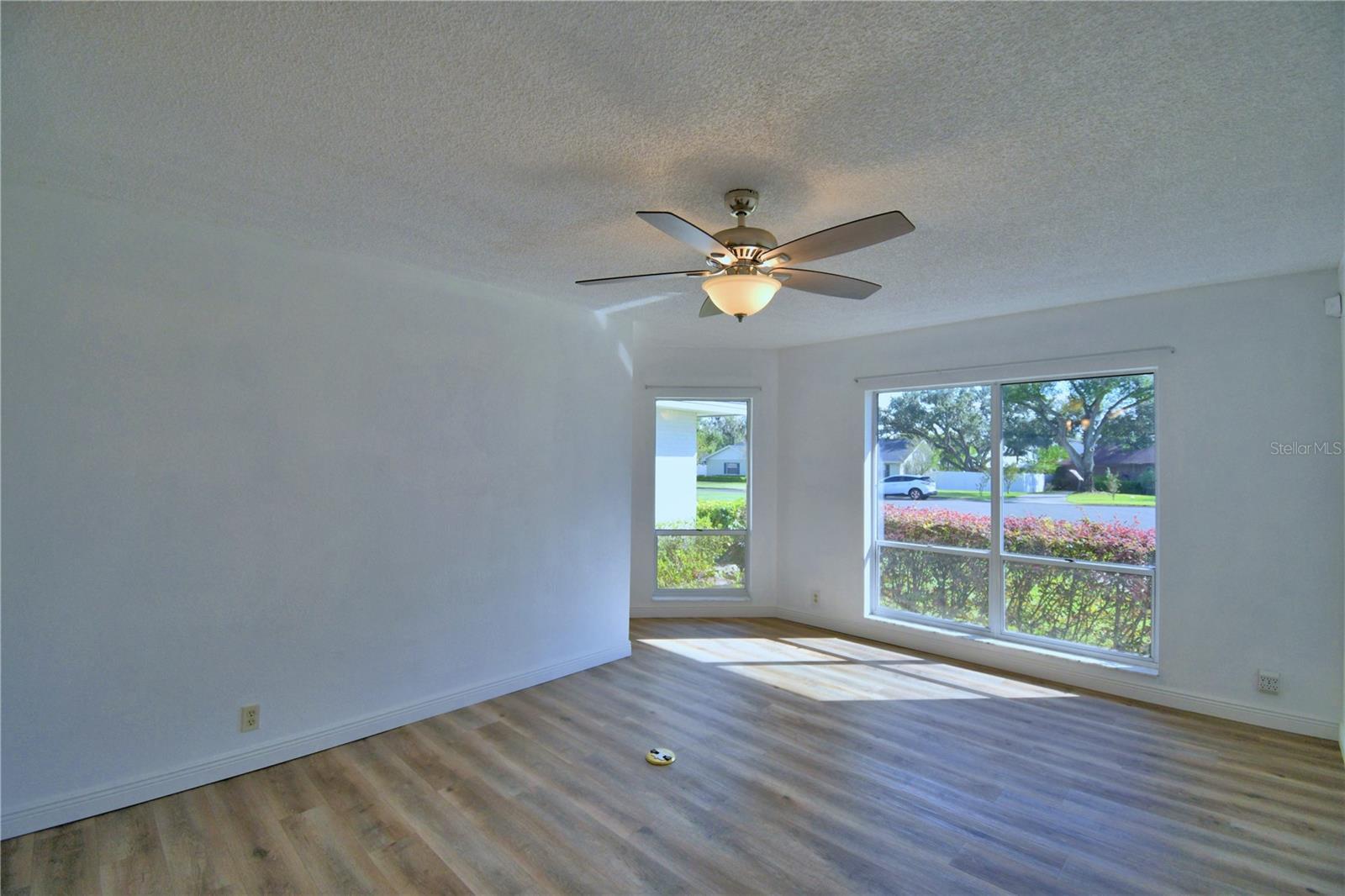 820 E Mann Rd Property Photo 15