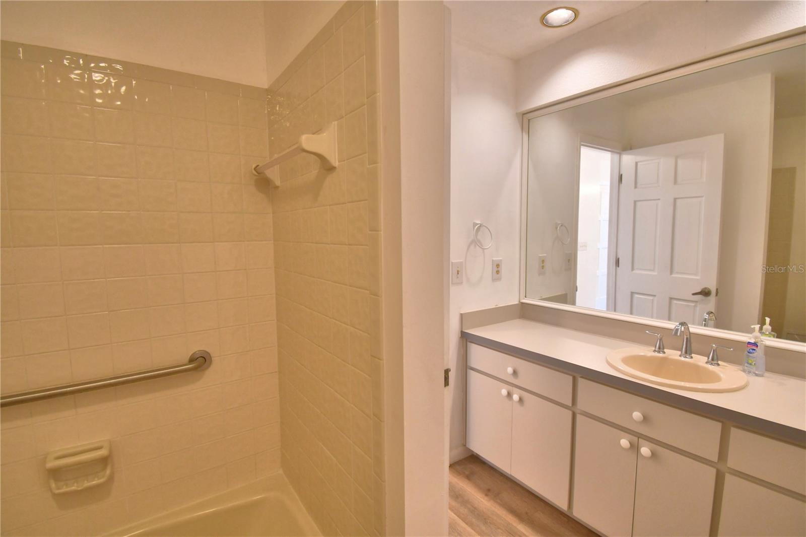 820 E Mann Rd Property Photo 24