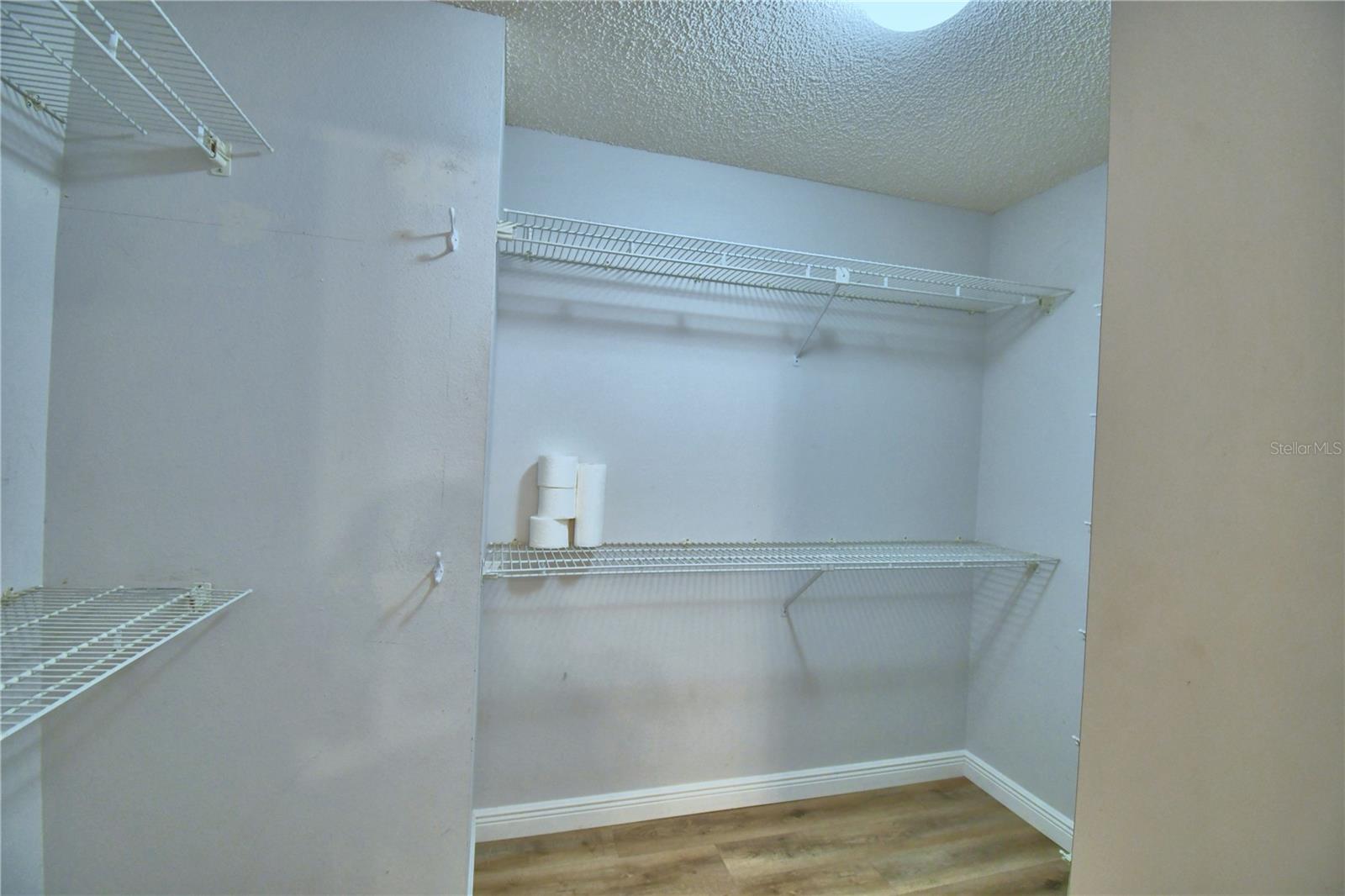 820 E Mann Rd Property Photo 38