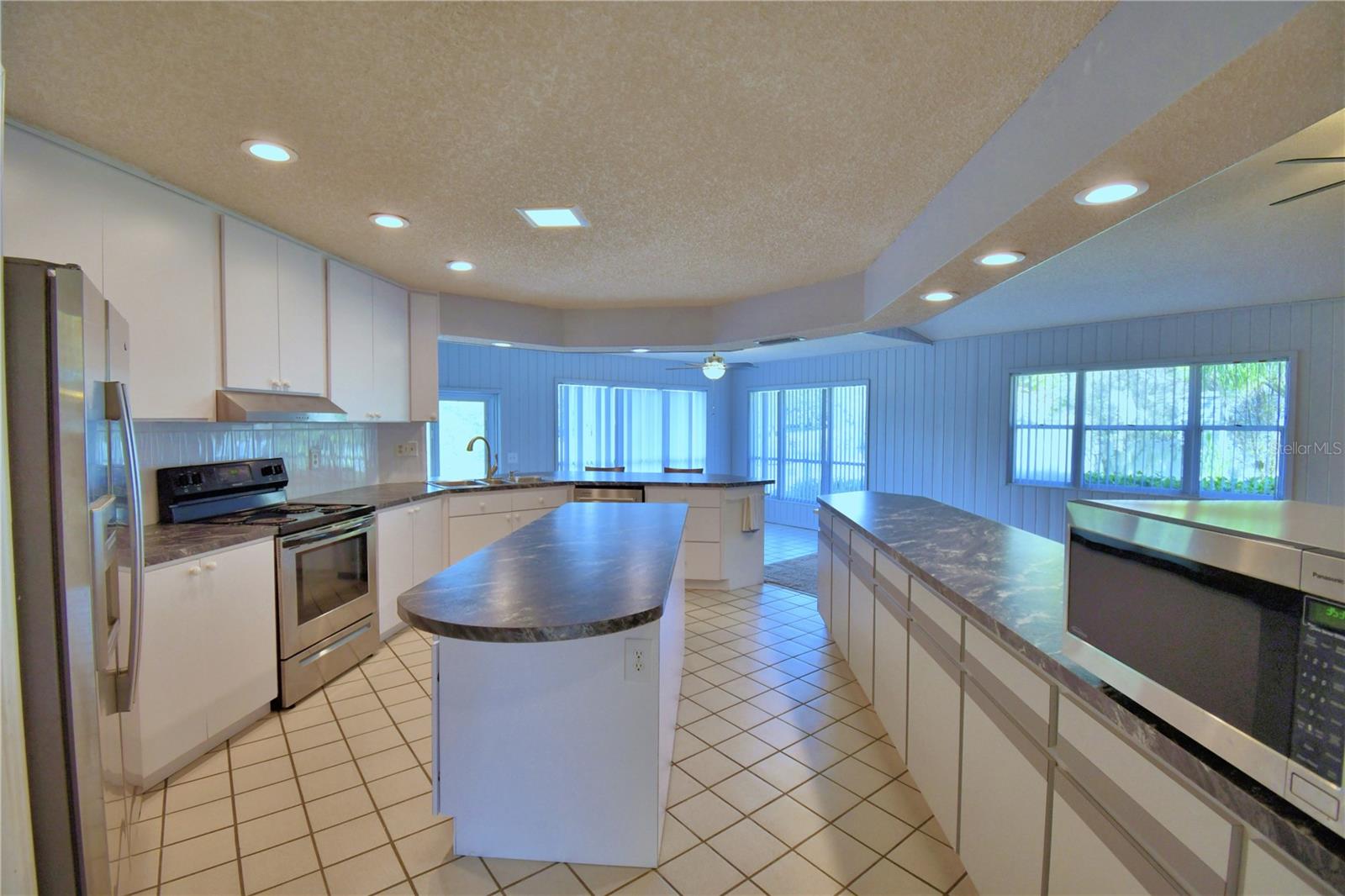 820 E Mann Rd Property Photo 57