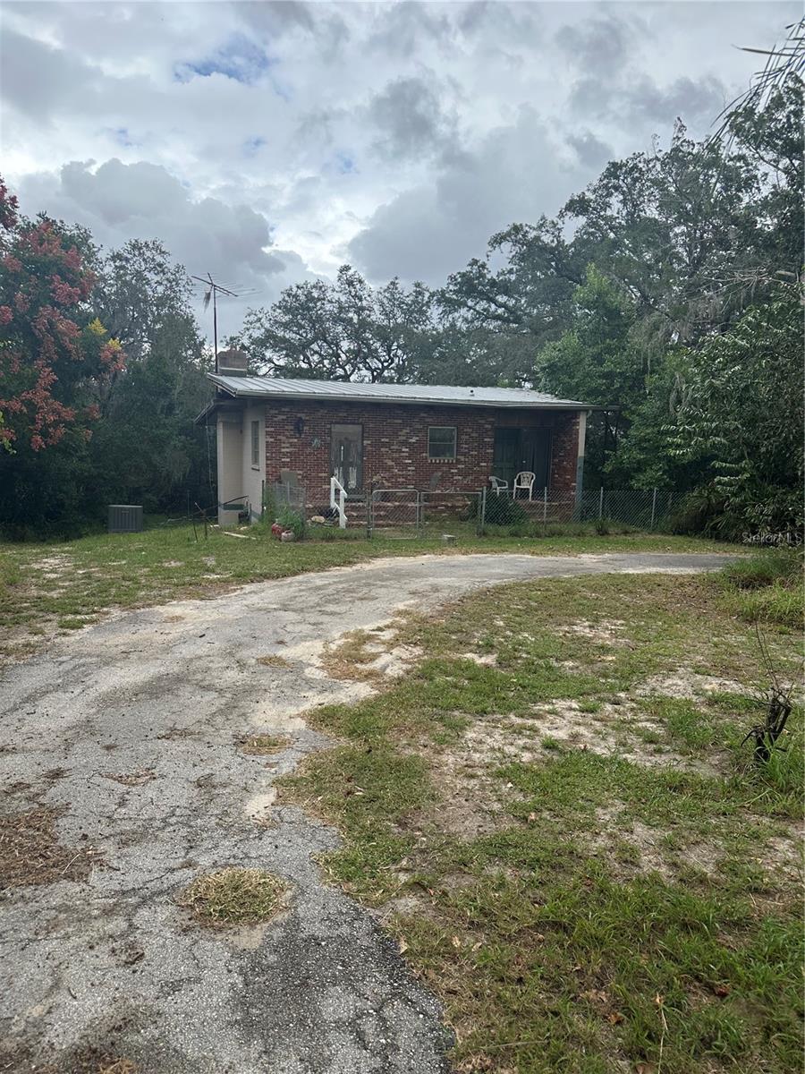 4998 Lake Lowery Rd Property Photo 1