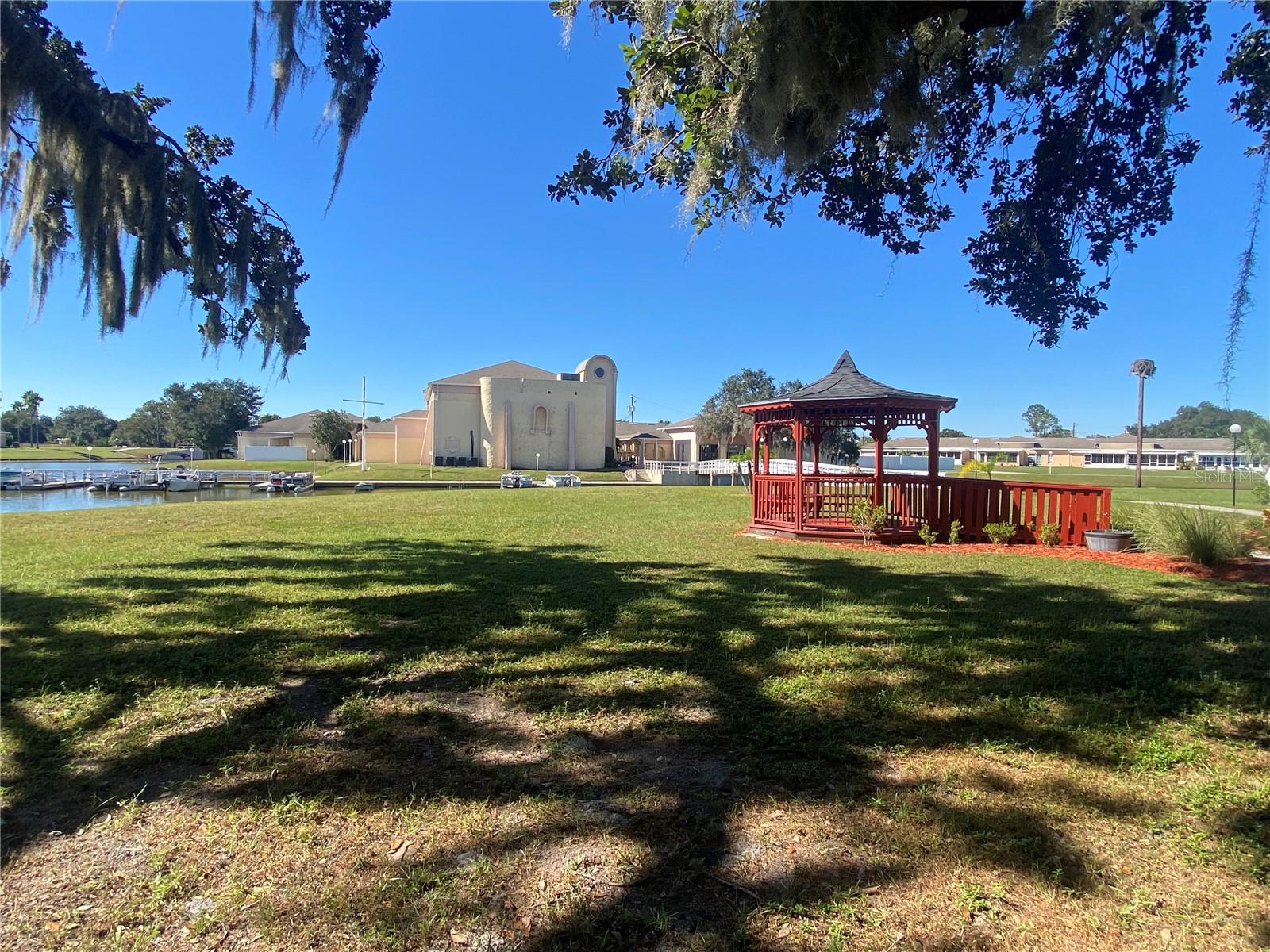 4409 Club Cir Property Photo 56