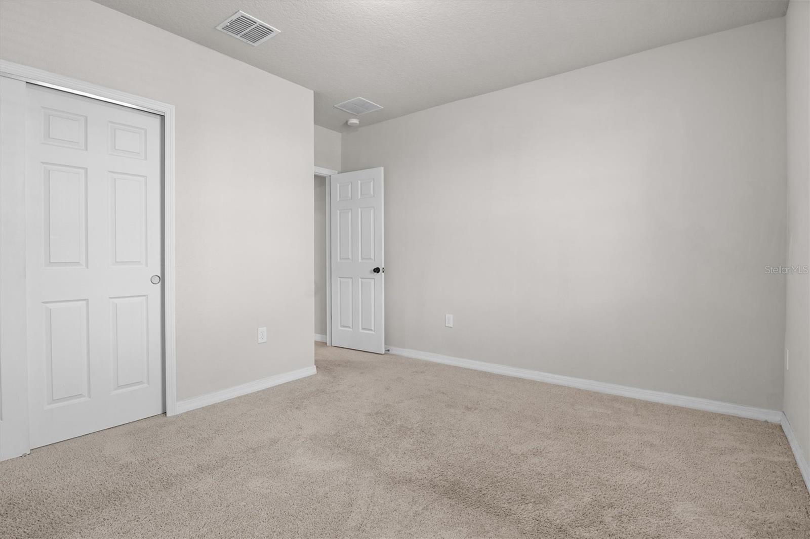 706 Alta Vista Ct Property Photo 11