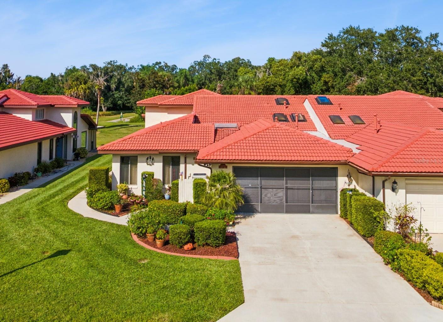 2697 CLUBHOUSE DR