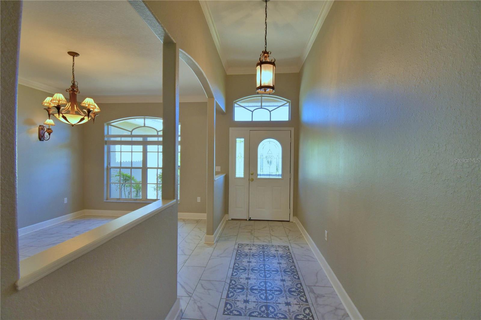 239 Golf Aire Blvd Property Photo 6