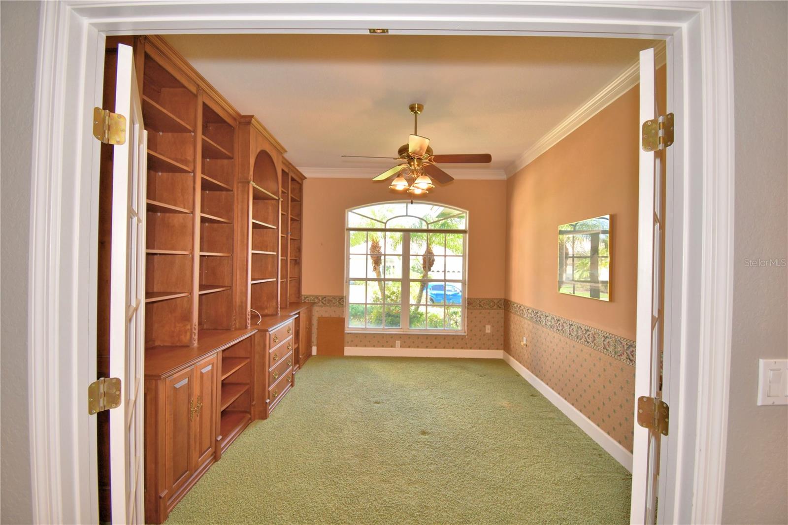 239 Golf Aire Blvd Property Photo 18