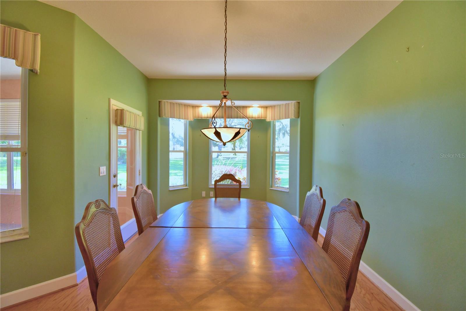 239 Golf Aire Blvd Property Photo 23