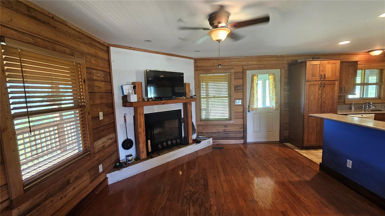 11650 Old Grade Rd Property Photo 5
