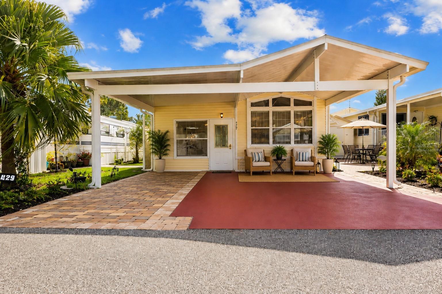 429 CITRUS RIDGE DR