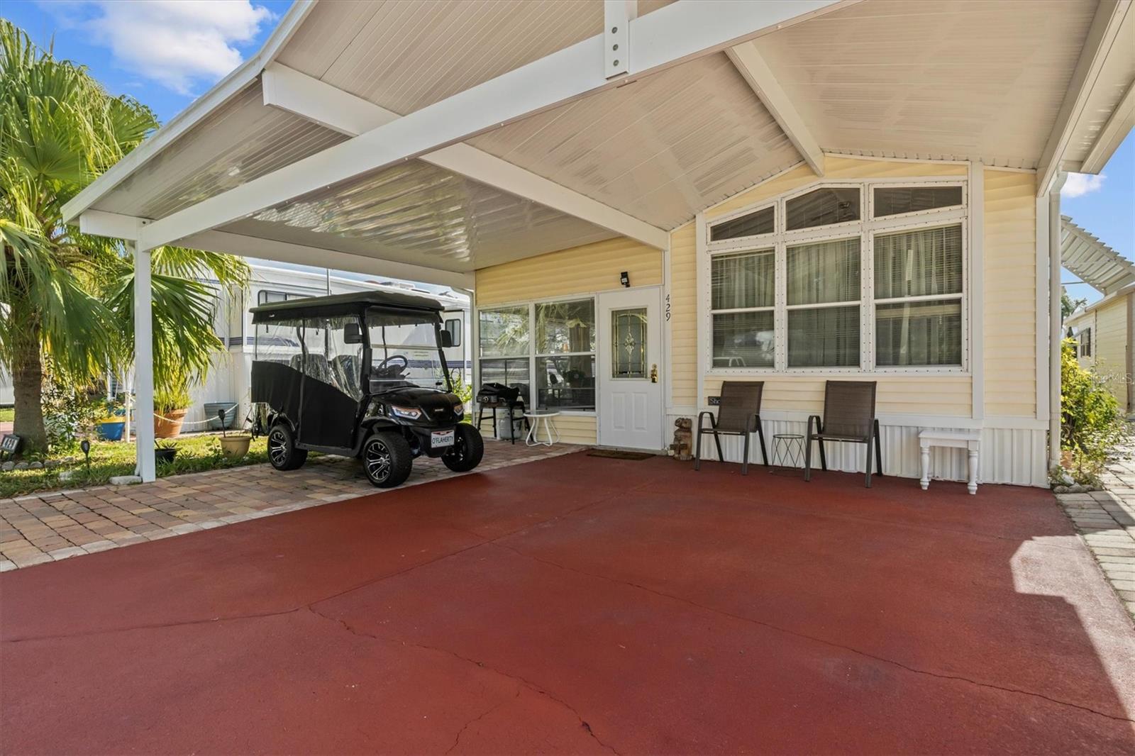 429 Citrus Ridge Dr Property Photo 4