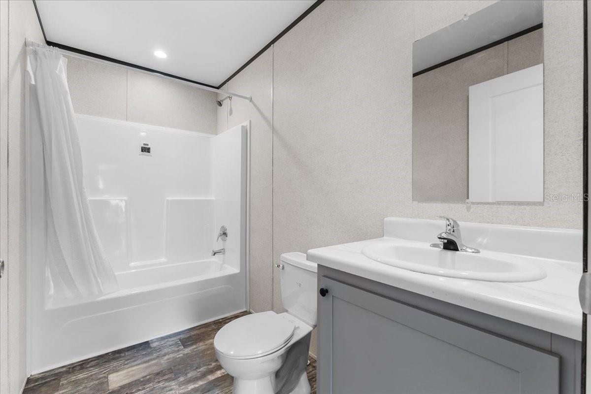 54 Oakridge Dr Property Photo 29