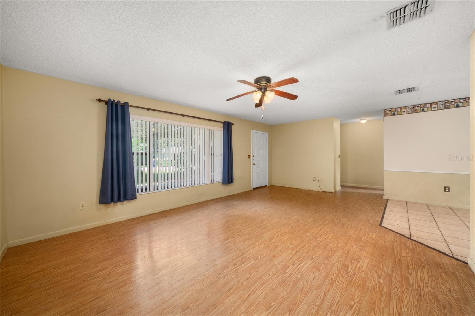 1771 N Torrington Rd Property Photo 6
