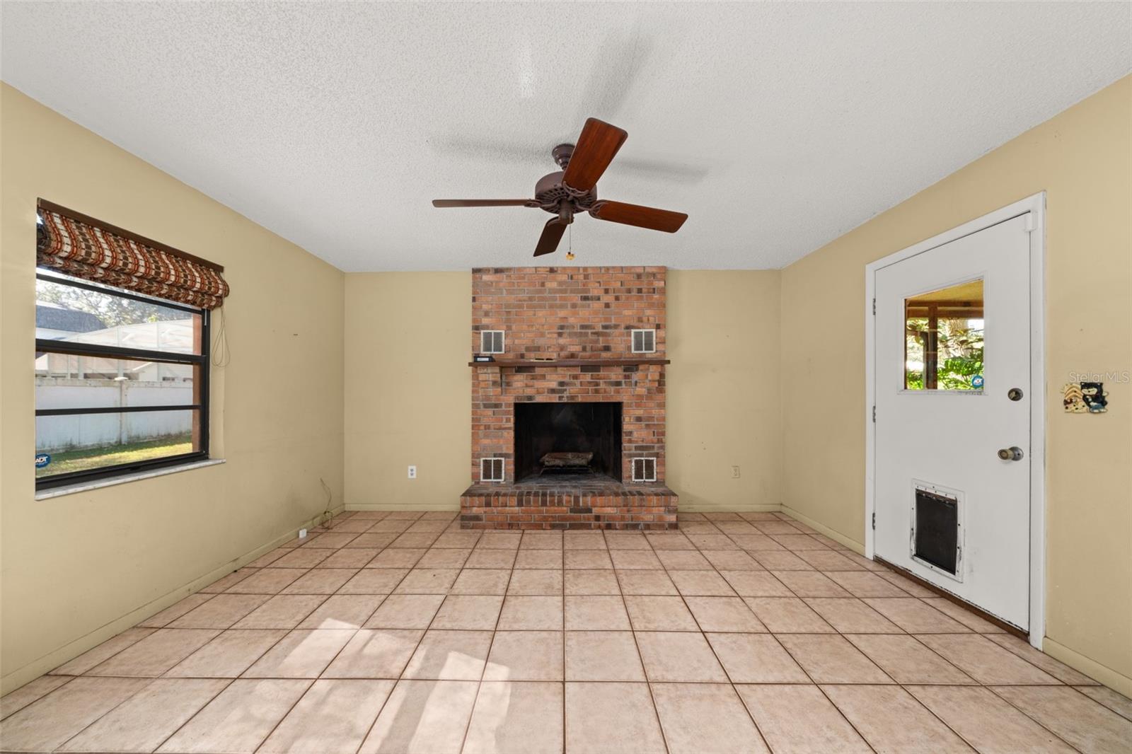 1771 N Torrington Rd Property Photo 8