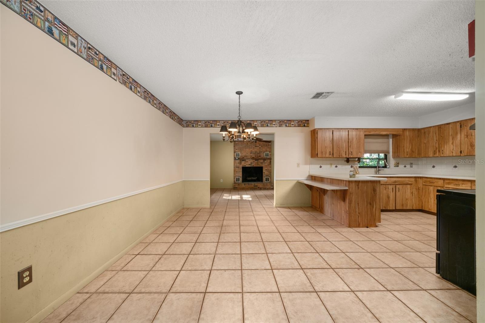 1771 N Torrington Rd Property Photo 17