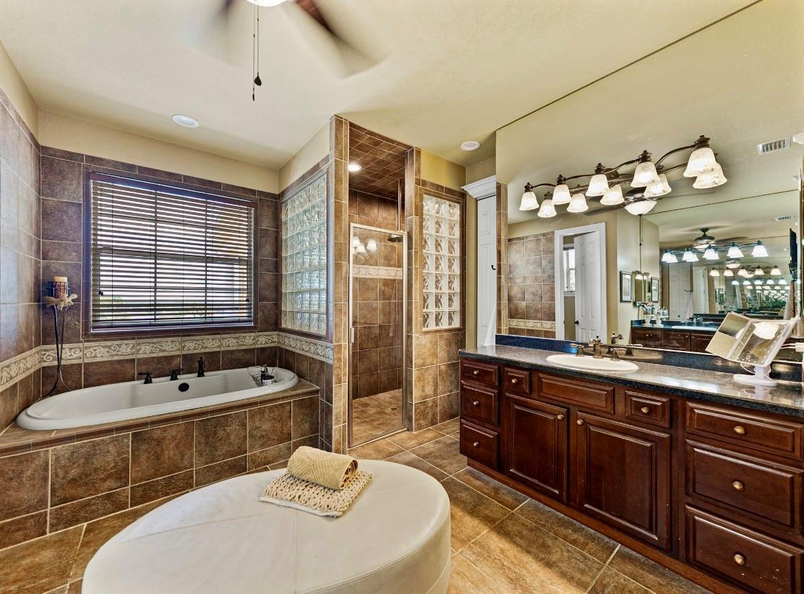 664 S Lake Starr Blvd Property Photo 33
