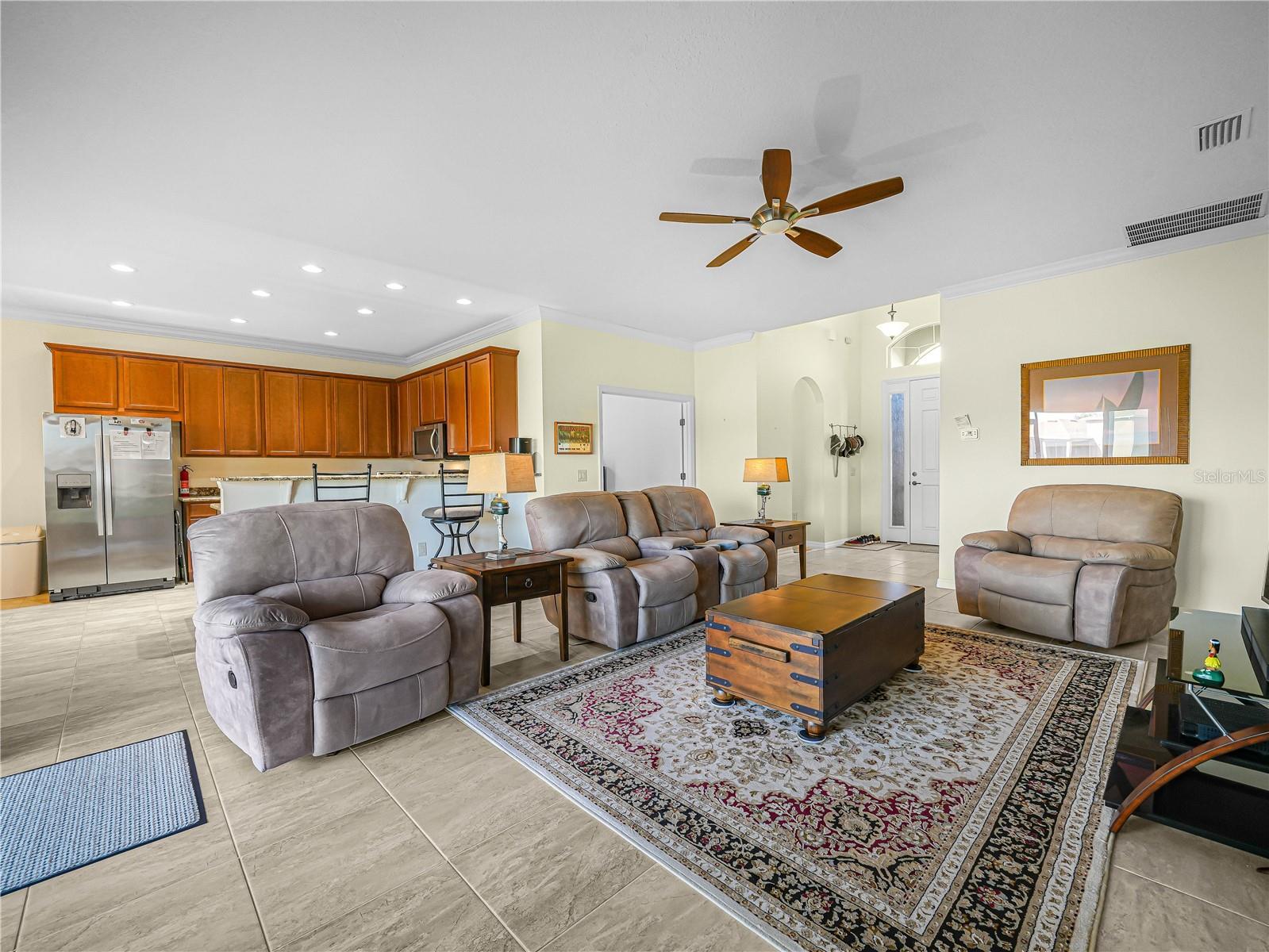 5197 Pebble Beach Blvd Property Photo 4
