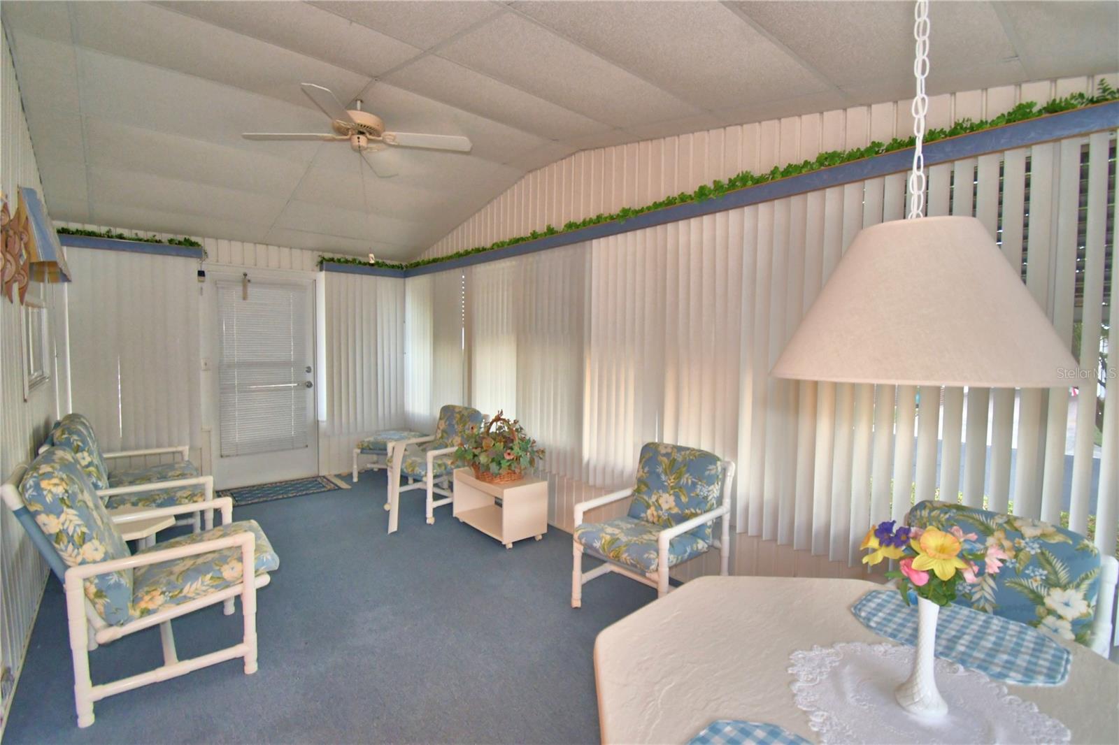 4251 Cedarwood St Property Photo 12