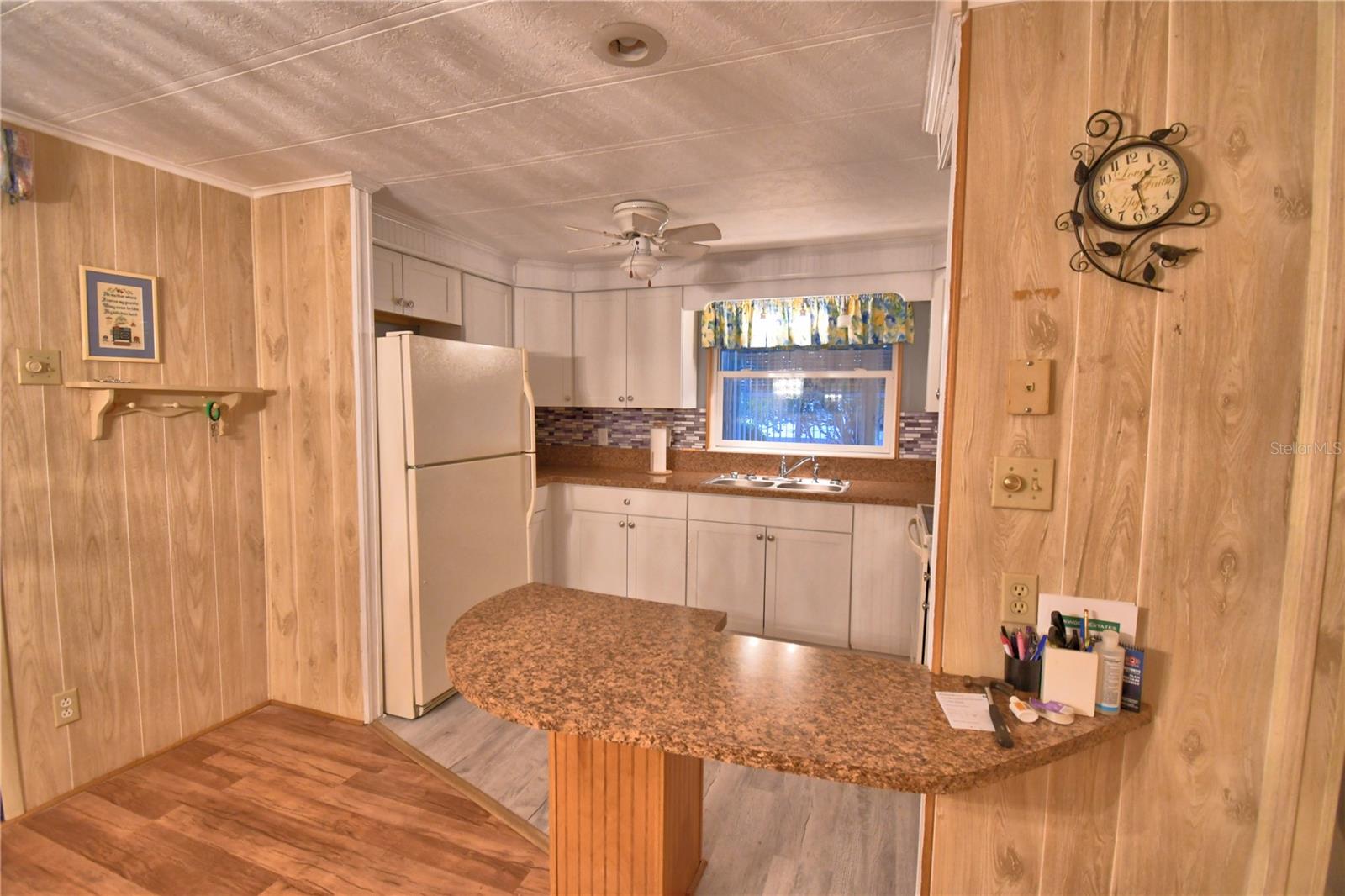 4251 Cedarwood St Property Photo 22