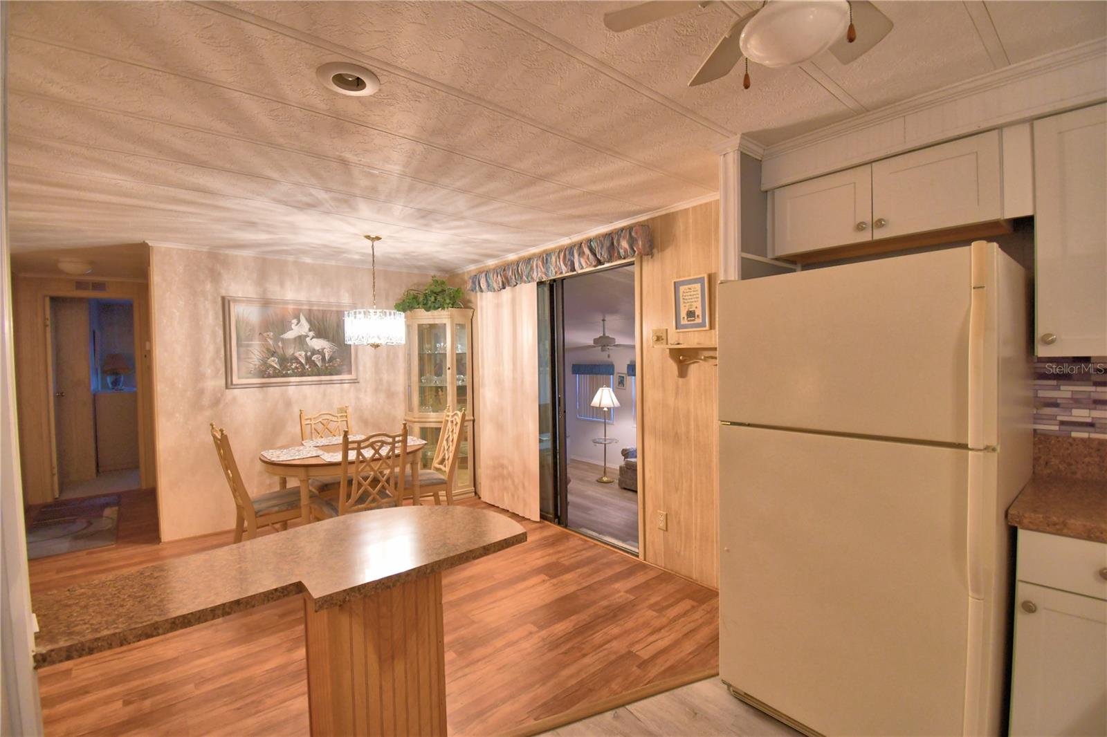 4251 Cedarwood St Property Photo 25