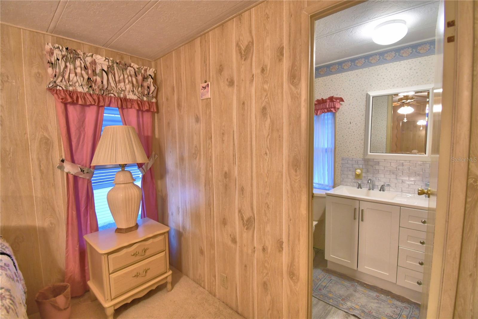 4251 Cedarwood St Property Photo 32