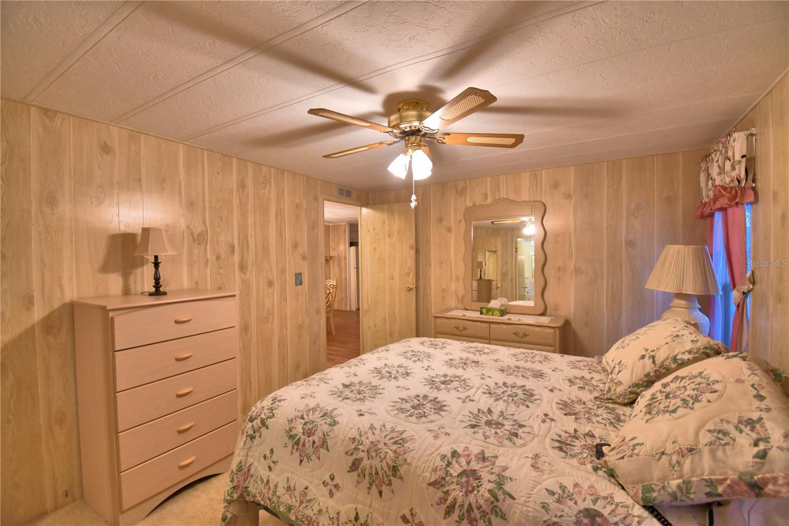4251 Cedarwood St Property Photo 33