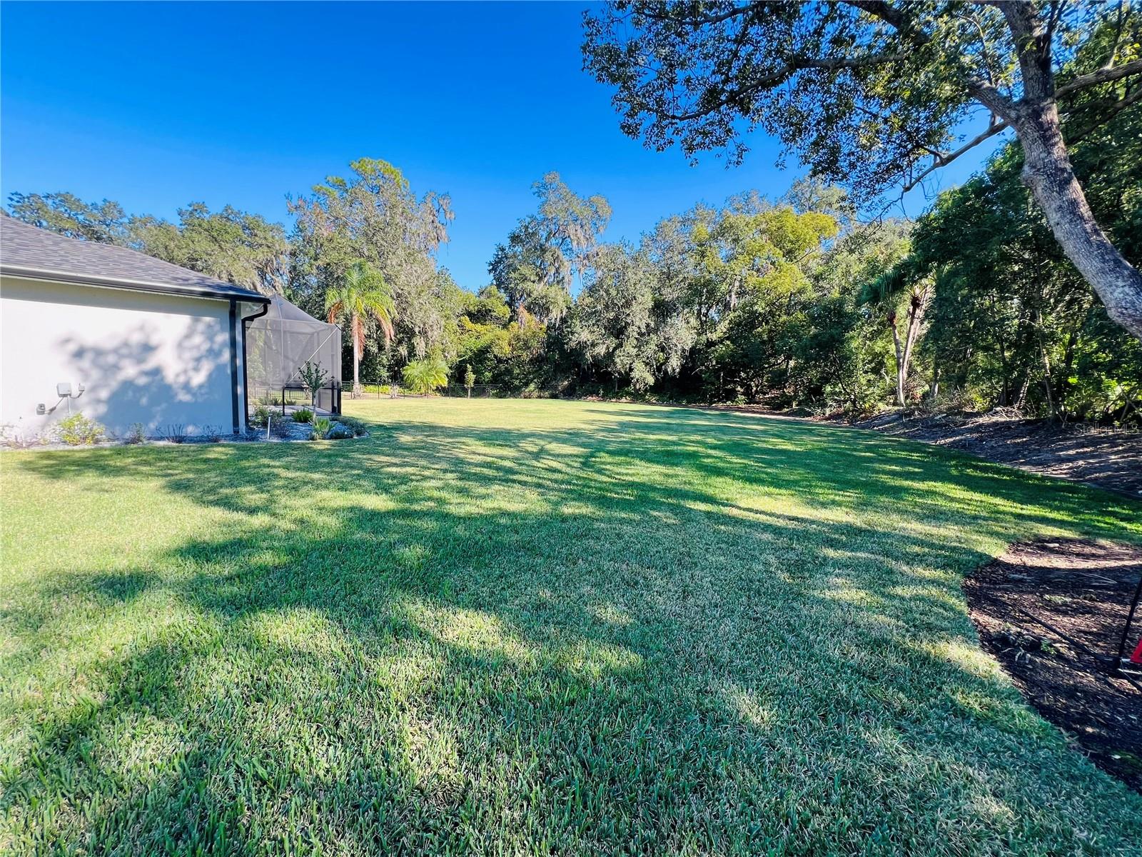 3160 Oakpark Dr Property Photo 29
