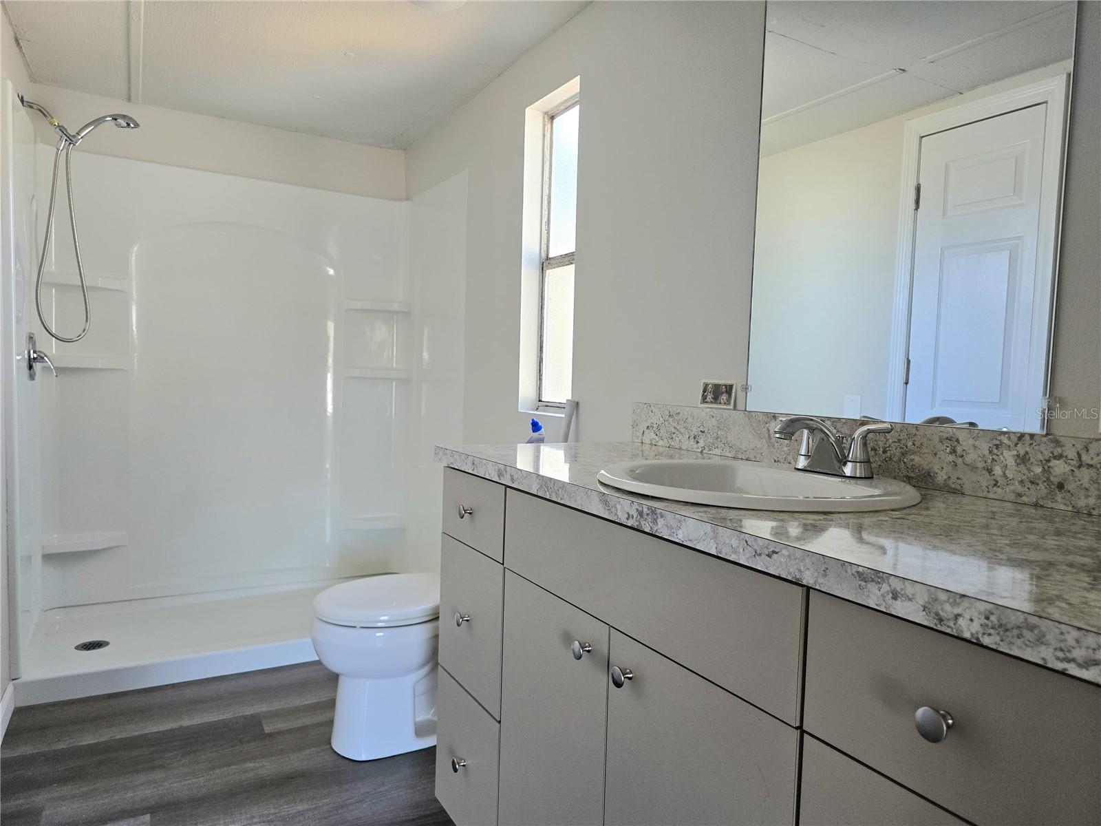 8013 Formby St Property Photo 12