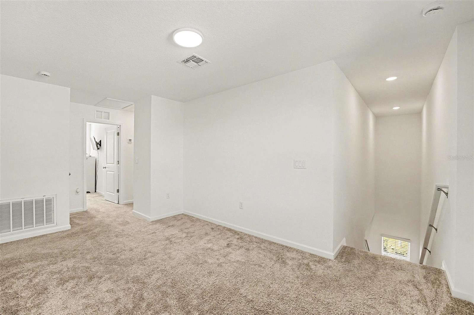 868 Timberland Dr Property Photo 15
