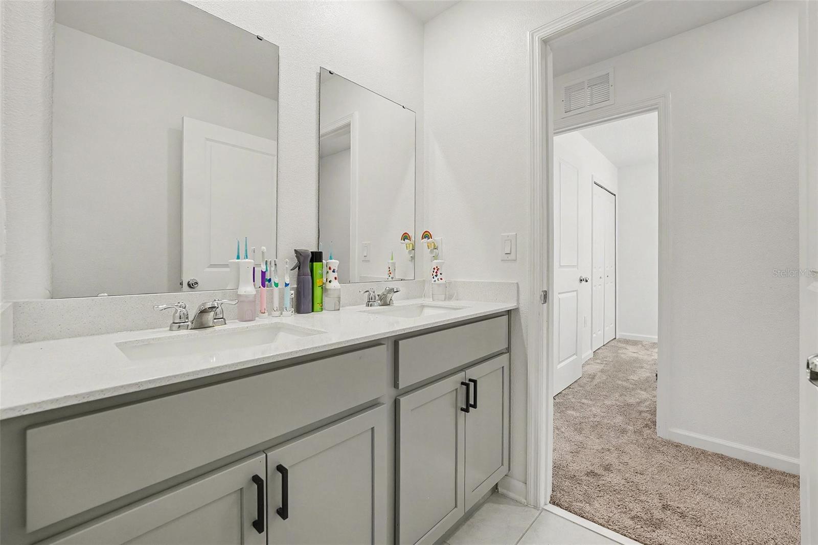 868 Timberland Dr Property Photo 30