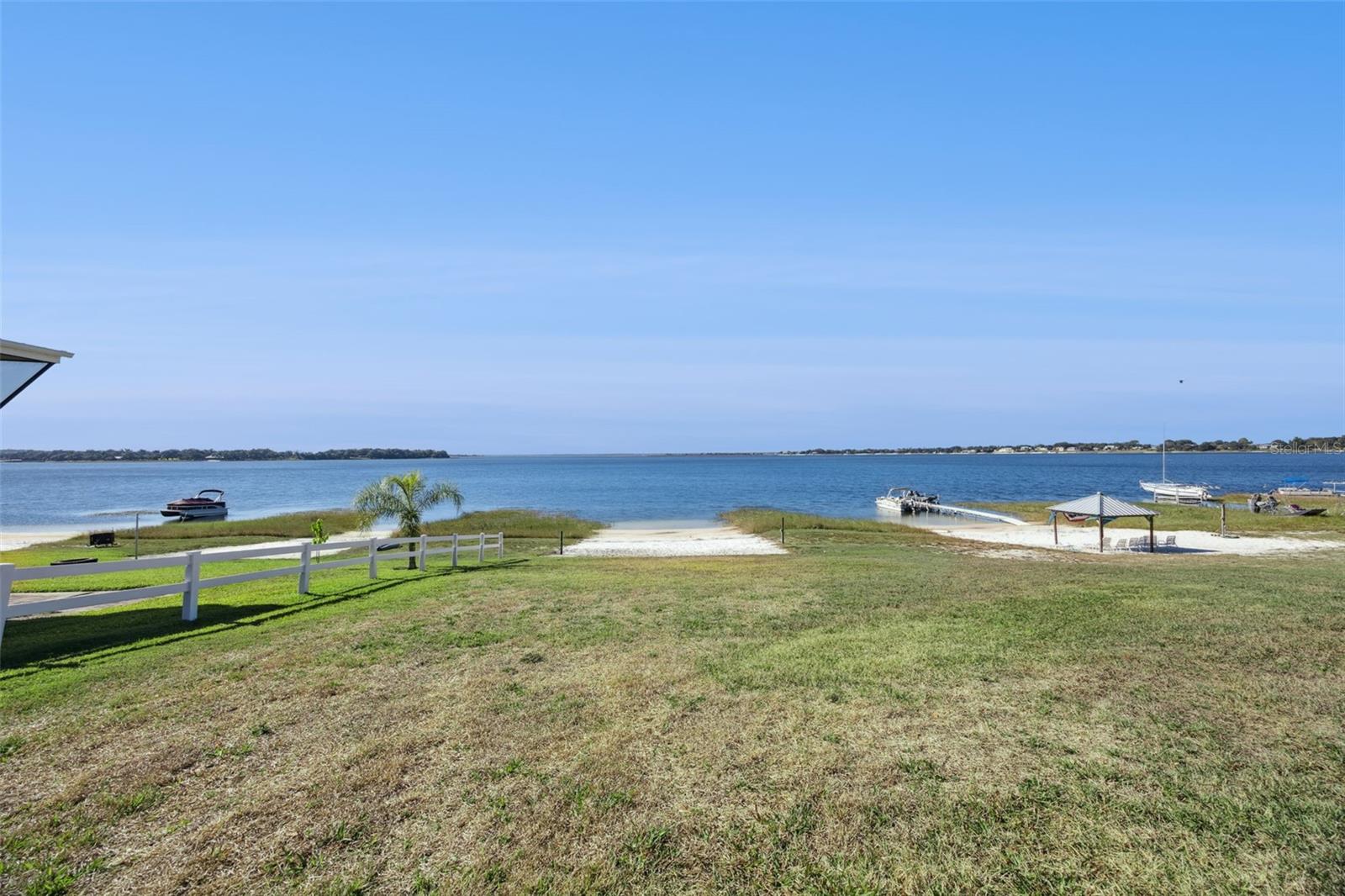 1280 N Crooked Lake Dr Property Photo 37