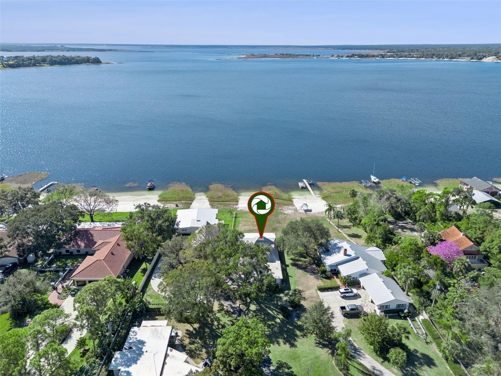 1280 N Crooked Lake Dr Property Photo 48