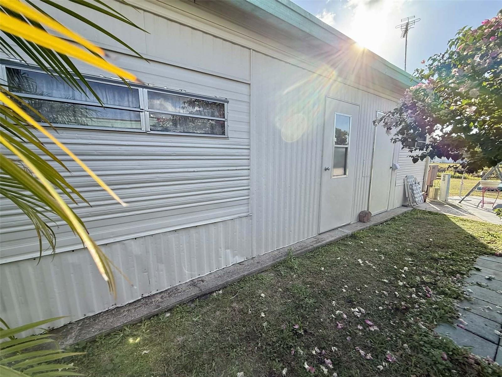 7041 Fairview Village Cir Property Photo 13