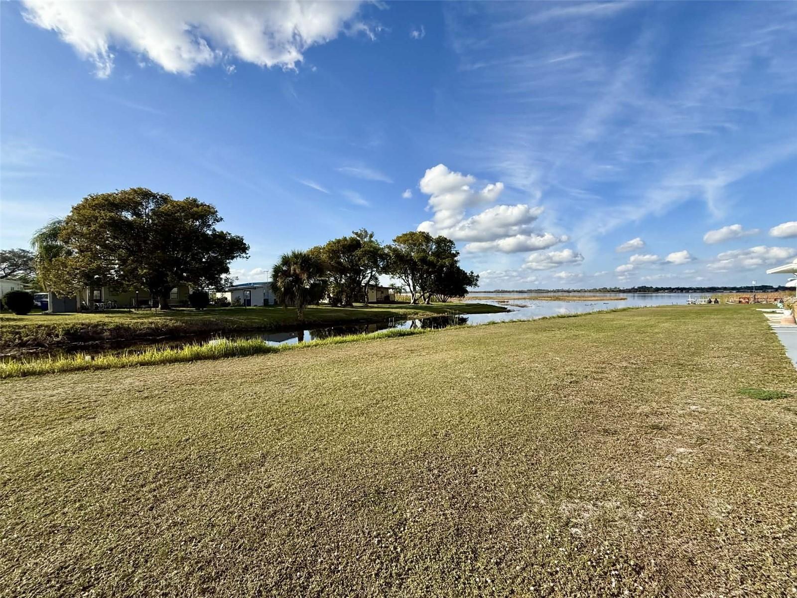 7041 Fairview Village Cir Property Photo 16