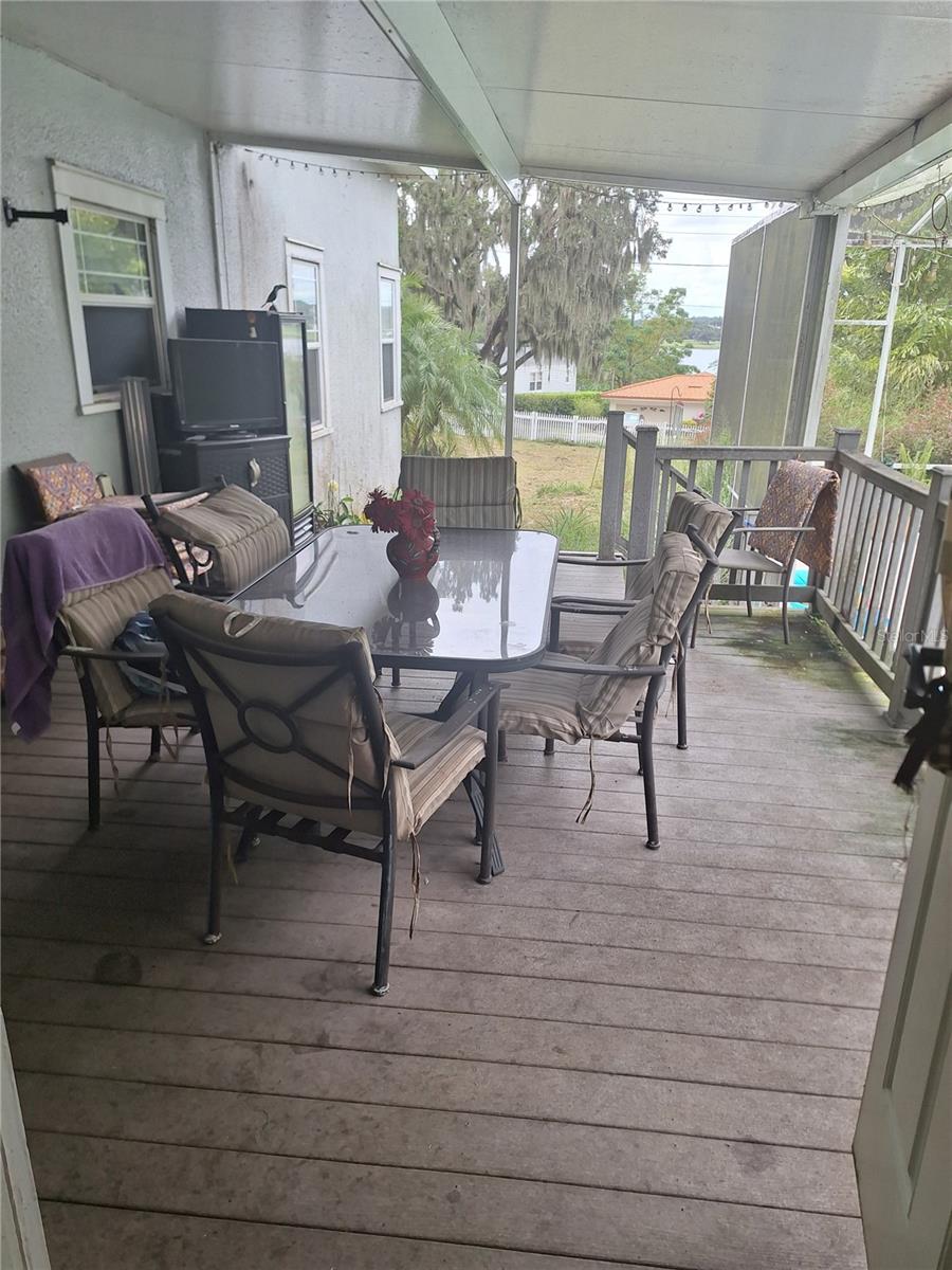 1127 S Lakeshore Blvd Property Photo 30