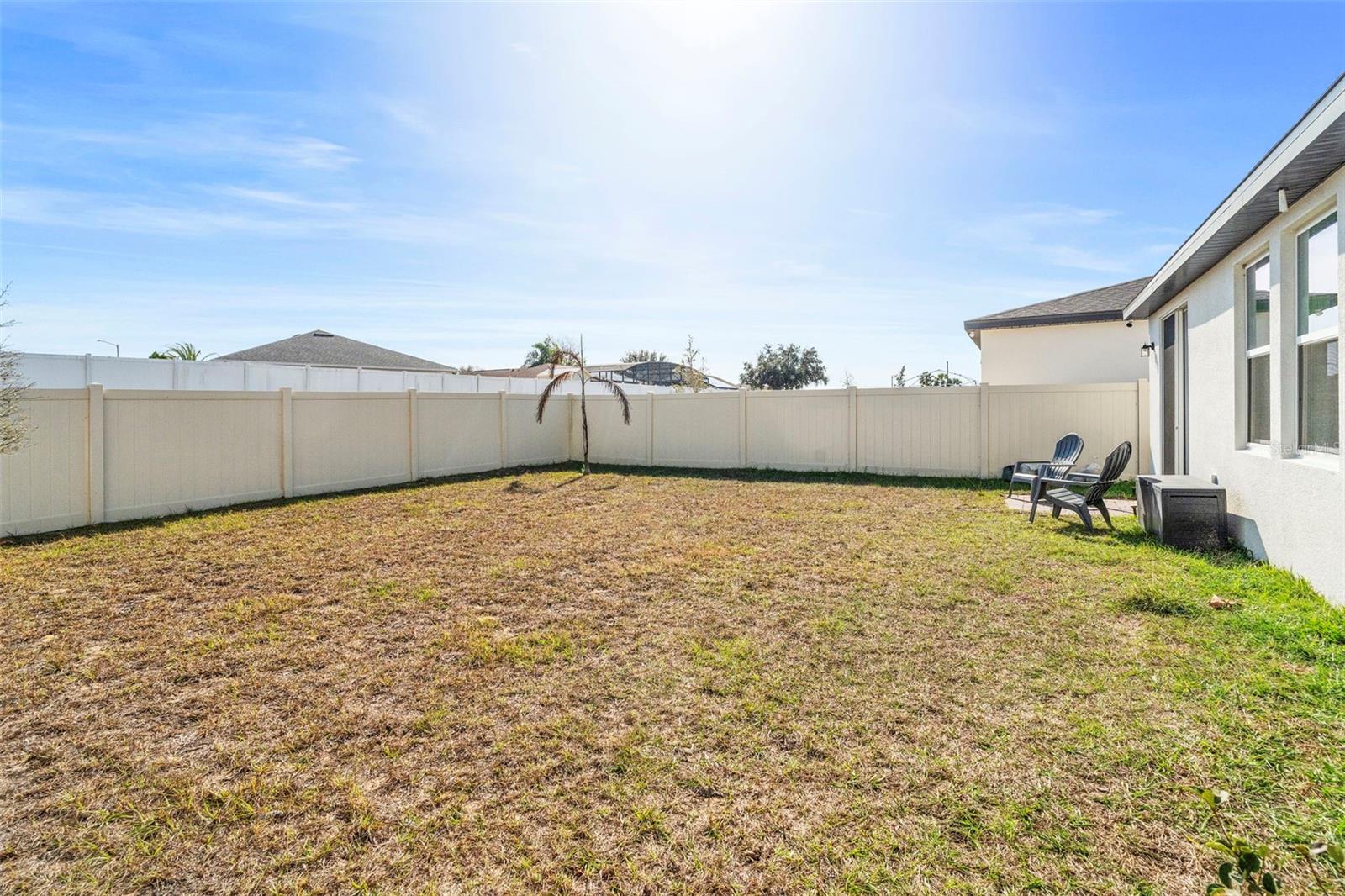 2409 White Tail St Property Photo 48