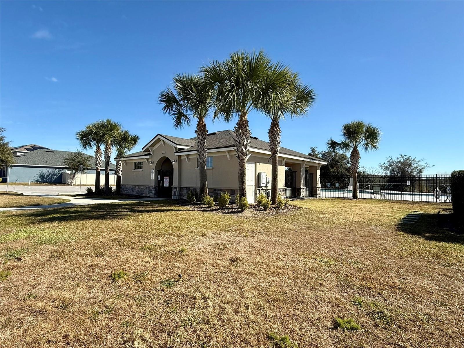 257 Meadowbrook Blvd Property Photo 31