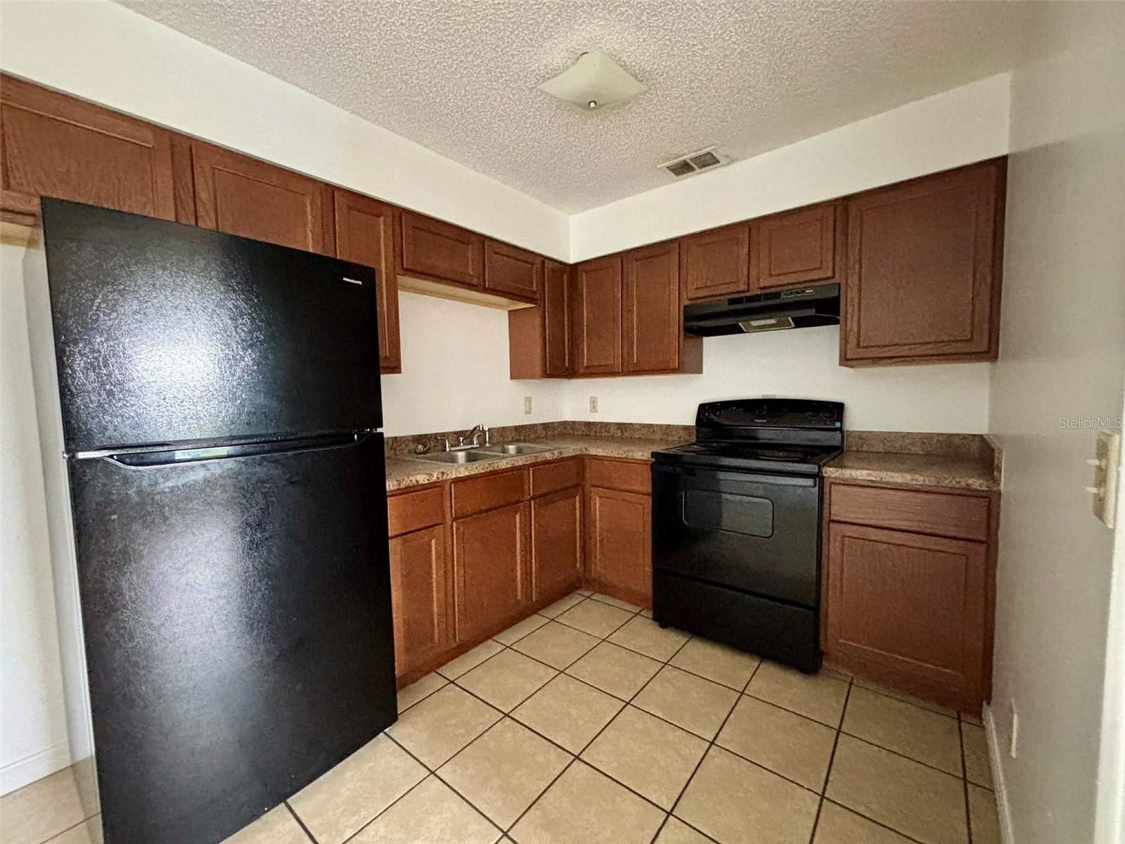 503 N Lanier Ave Property Photo 3