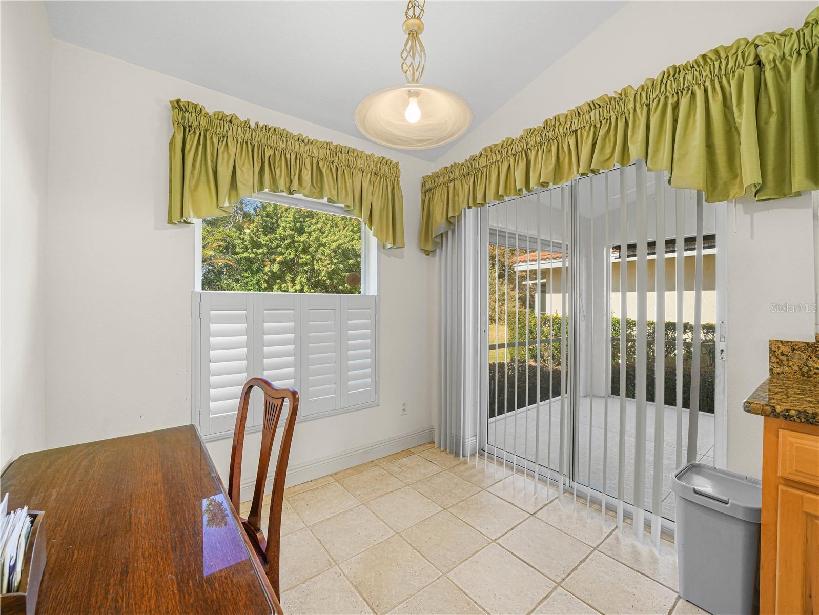 528 Greenway Dr Property Photo 10