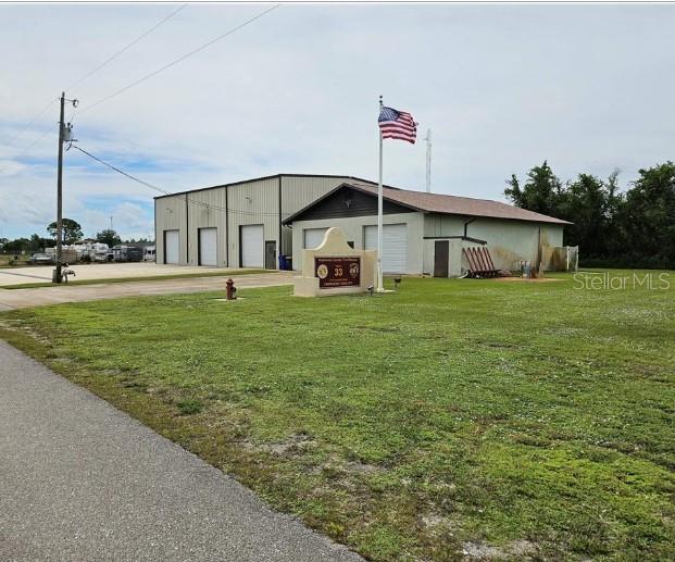 1312 Columbus St Property Photo 4