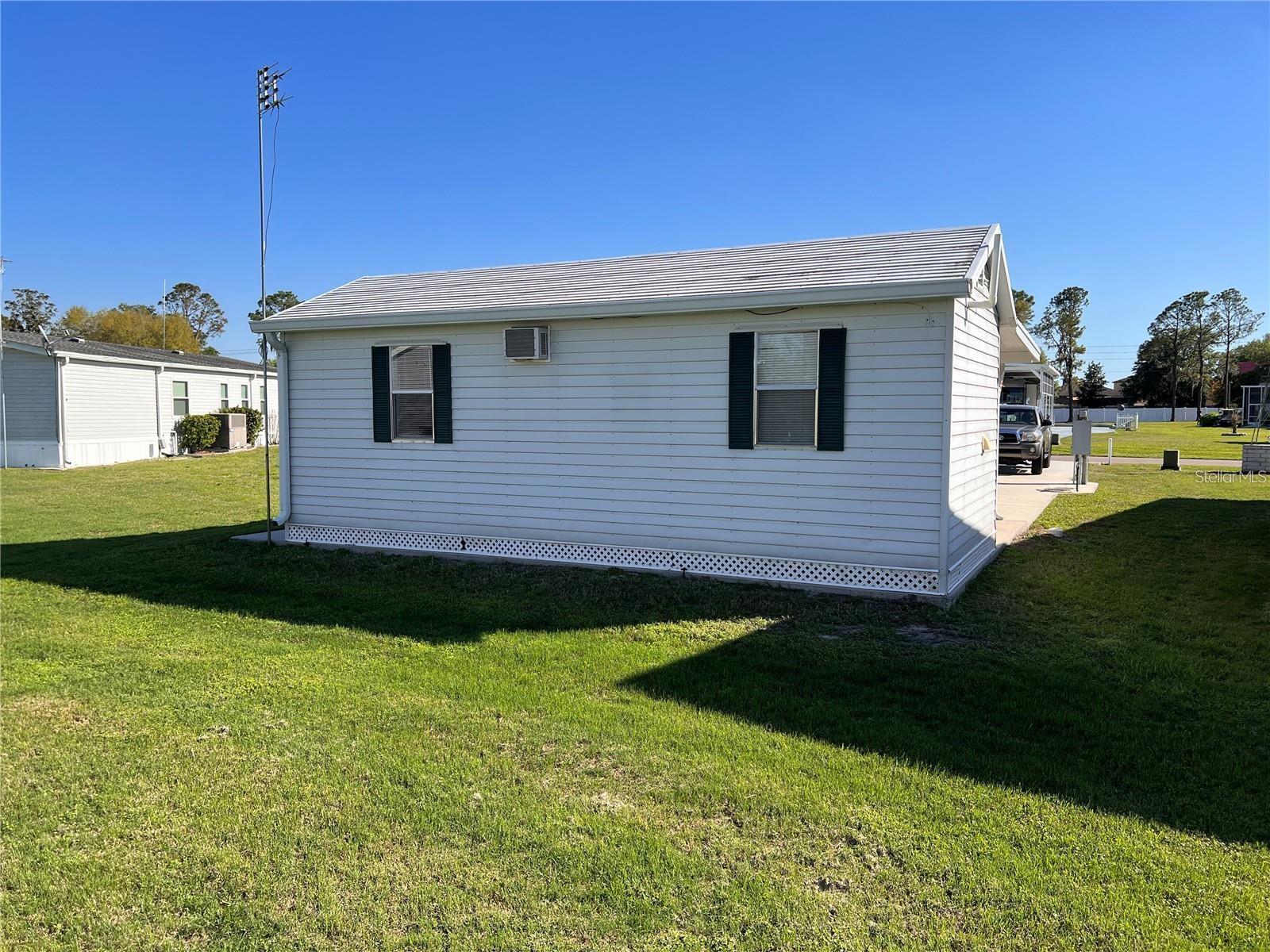 5062 Southshore Dr Property Photo 6