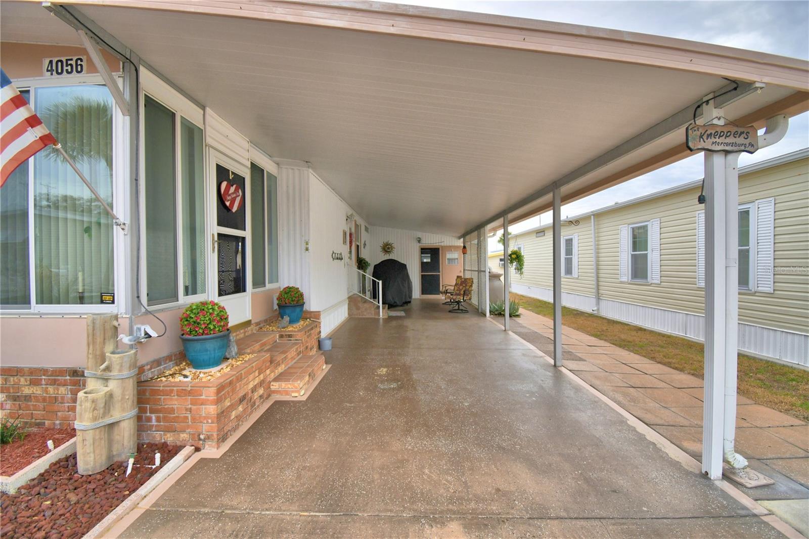 4056 Rolling Oaks Dr Property Photo 6