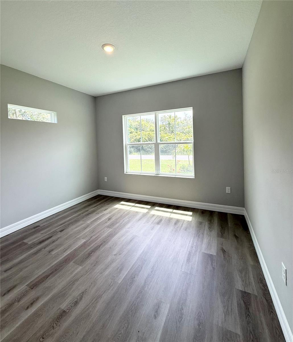 4329 Cremona Dr Property Photo 9